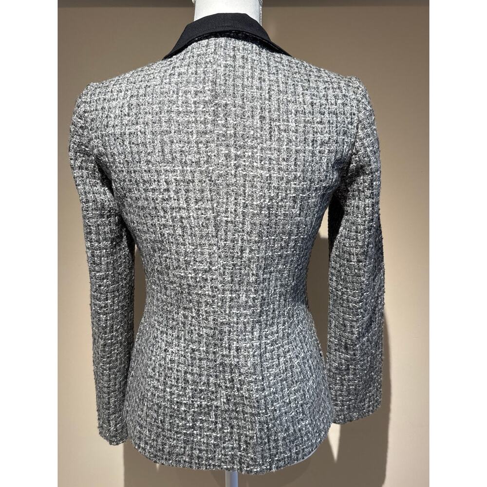 White House Black‎ Market Grey and Black Blazer Size 0 - Picture 2 of 4